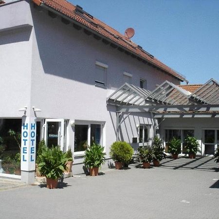 Hotel Papillon Lappersdorf  Bagian luar foto