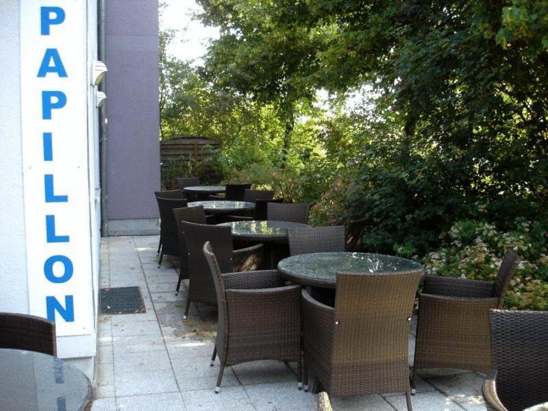 Hotel Papillon Lappersdorf  Bagian luar foto