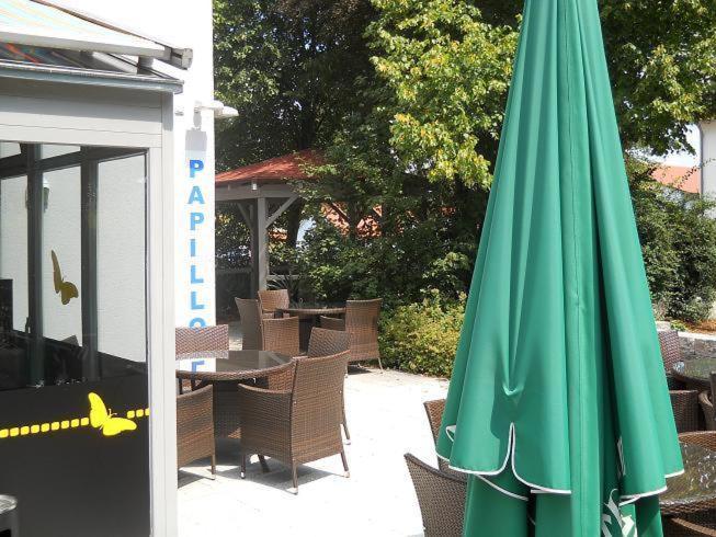 Hotel Papillon Lappersdorf  Bagian luar foto