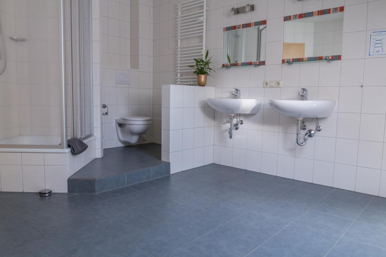 Hotel Papillon Lappersdorf  Bagian luar foto